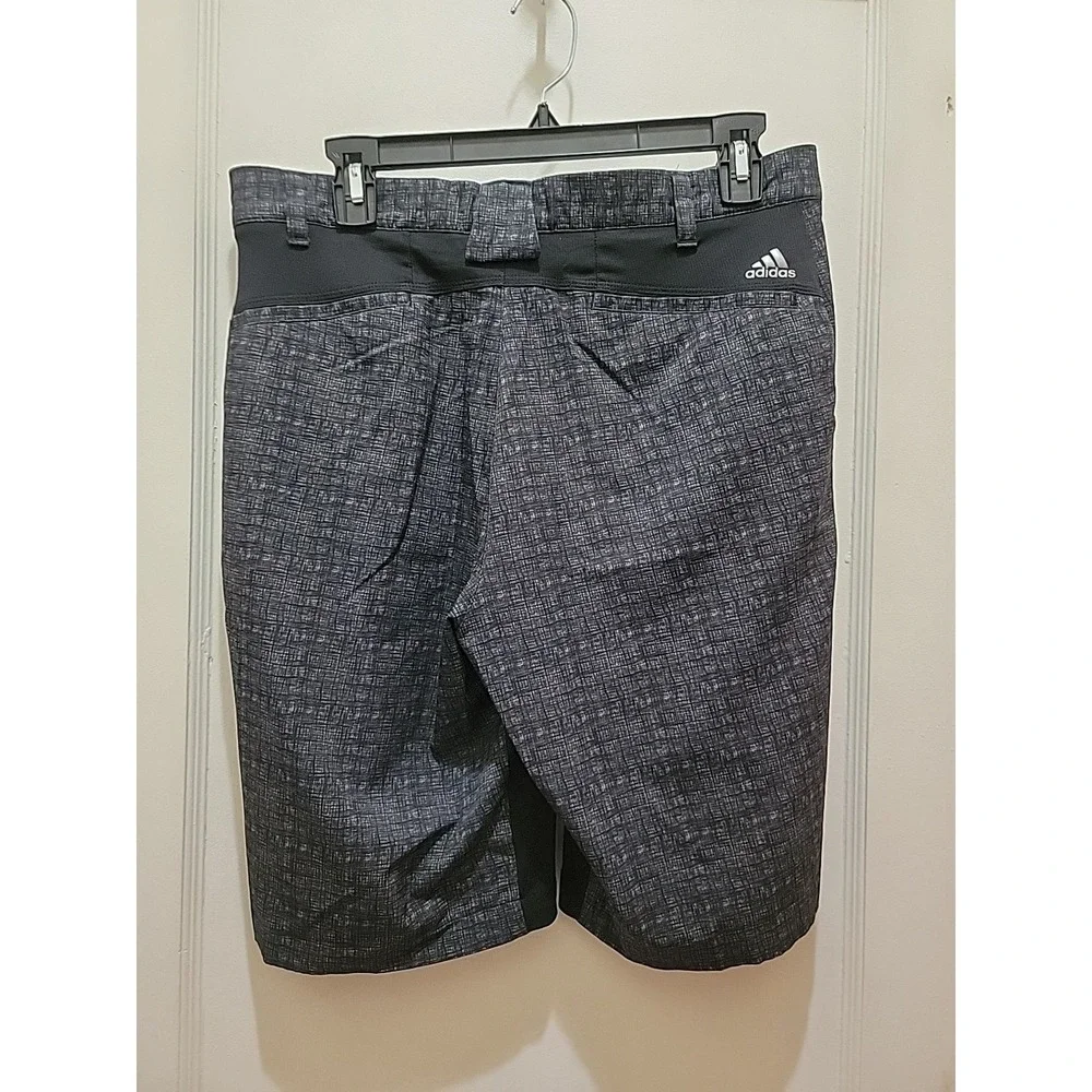 Adidas Golf Shorts Mens 32 Polyester Wicking Performance Black Gray Abstract
